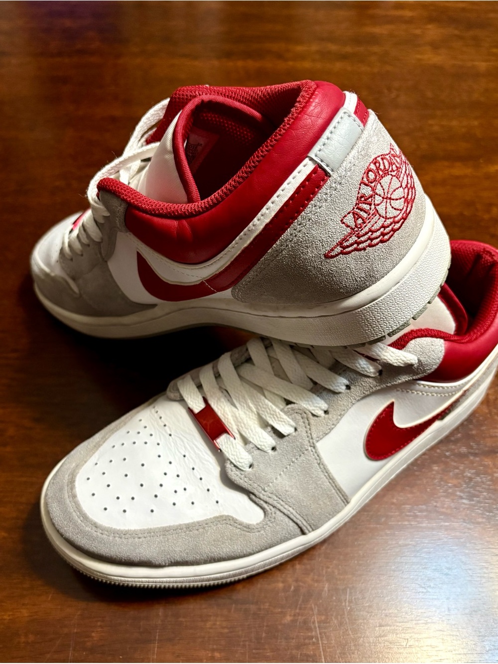Nike Air Jordan 1 Low SE
